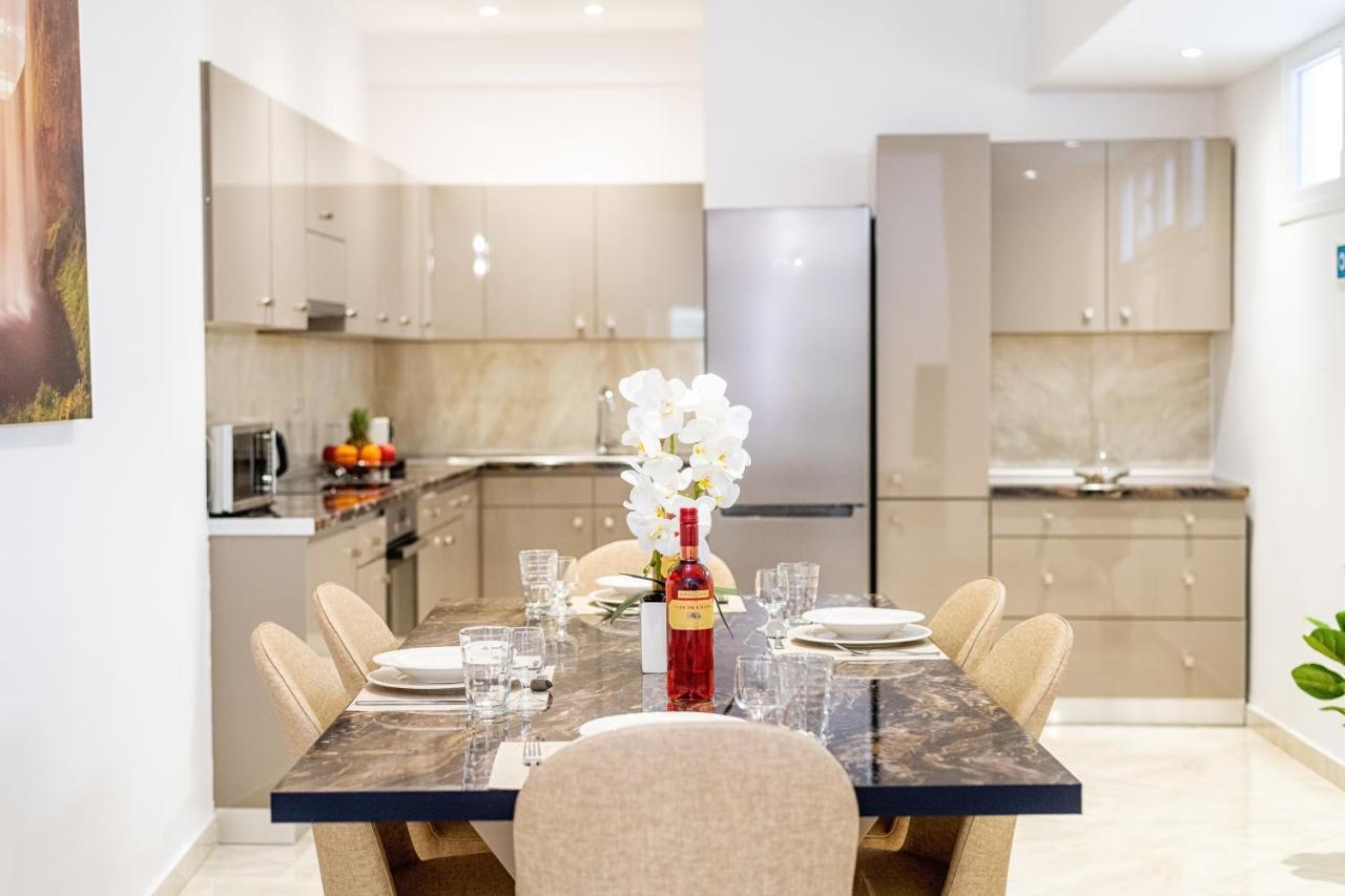 4You Luxury Apartments By Keyplanner 모라이티카 외부 사진